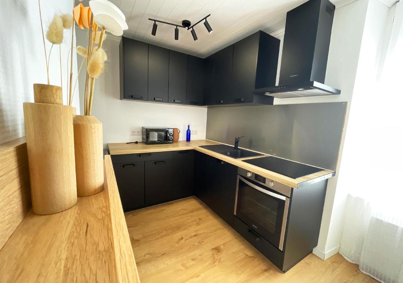 Charmant Appartement Renove Au Coeur De Concarneau Extérieur photo